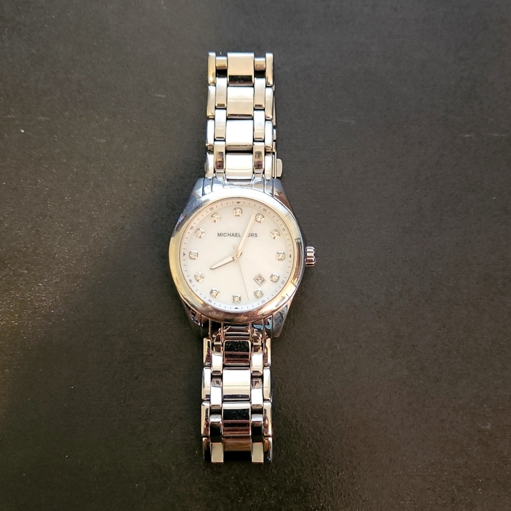 Michael Kors watch Silver with Pearl face